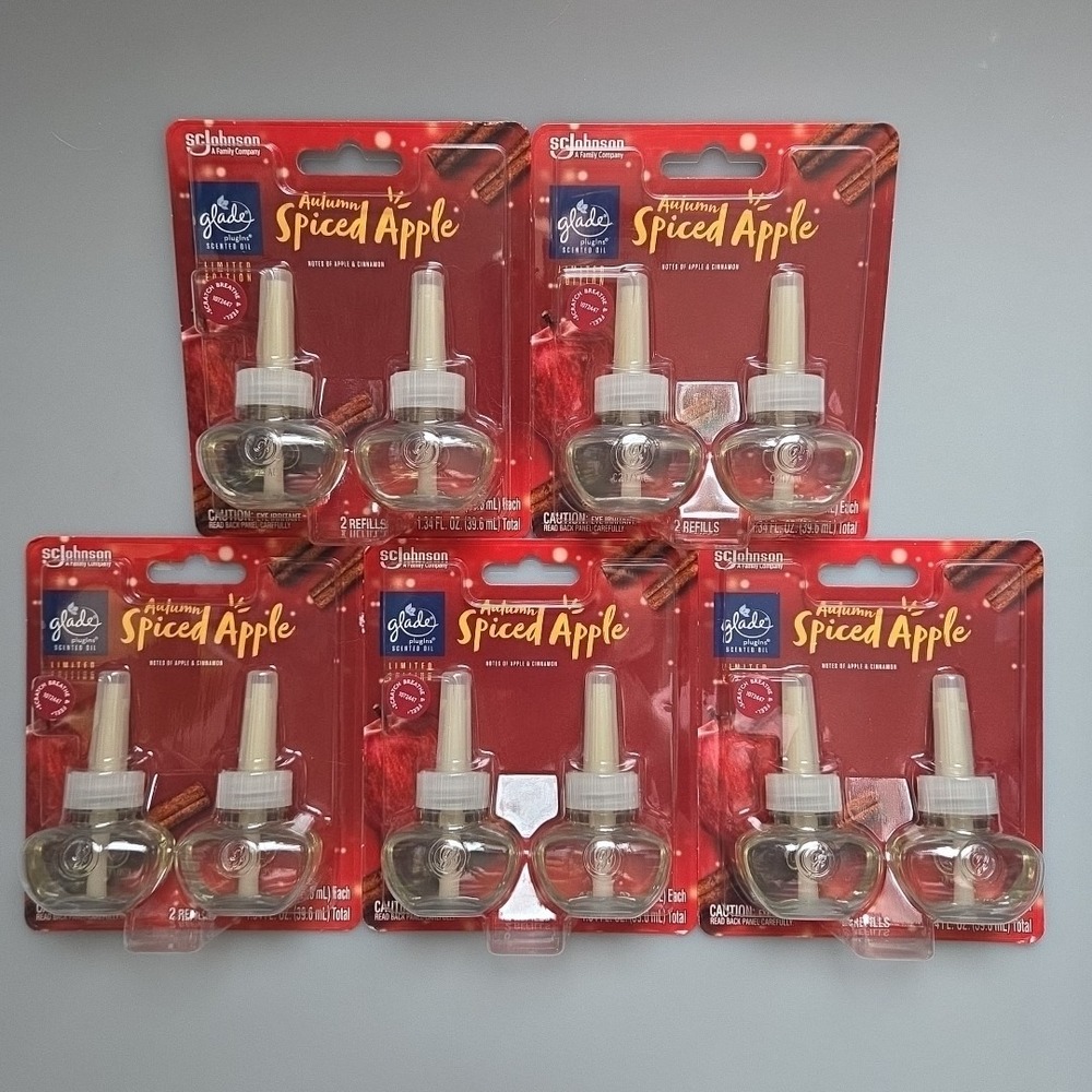 Glade PlugIns 10 Scented Oil Refill Autumn Spiced Apple Limited Edition Cinnamon